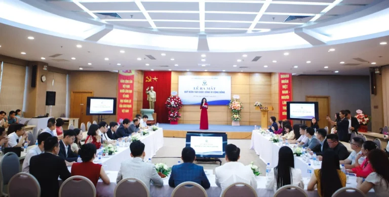 Lễ ra mắt Quỹ Kiến tạo cuộc sống vì cộng đồng (LCF) thu hút sự quan tâm của nhiều doanh nghiệp, tổ chức xã hội.